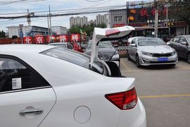 2012款起亚福瑞迪1.6L