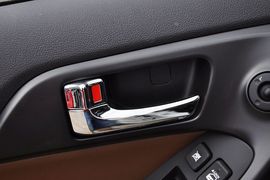 2012款起亚福瑞迪1.6L