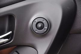 2012款起亚福瑞迪1.6L