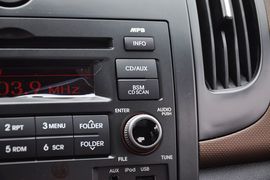 2012款起亚福瑞迪1.6L