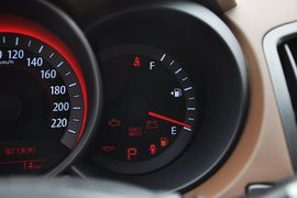 2012款起亚福瑞迪1.6L