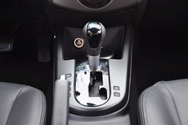 2012款起亚福瑞迪1.6L