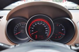 2012款起亚福瑞迪1.6L