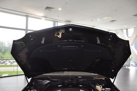 2012款北京奔驰E300L时尚型豪华版