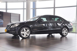 2012款北京奔驰E300L时尚型豪华版