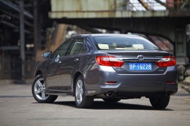 2012款丰田凯美瑞骏瑞2.5S导航版