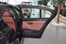 2012款宝马520i典雅型