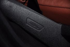 2012款宝马520i典雅型