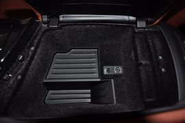 2012款宝马520i典雅型