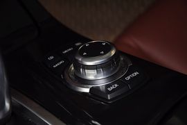 2012款宝马520i典雅型