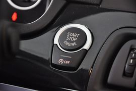 2012款宝马520i典雅型