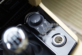 江铃SUV驭胜S350云南长途试驾