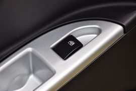 2012款长安奔奔mini