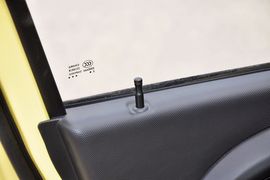 2012款长安奔奔mini