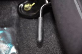 2012款长安奔奔mini