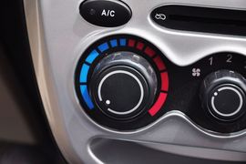 2012款长安奔奔mini