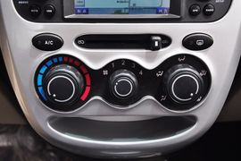 2012款长安奔奔mini