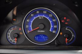 2012款长安奔奔mini