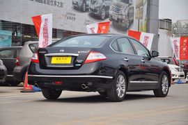 2012款日产天籁2.5L