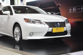 2013款雷克萨斯ES300h上海到店实拍