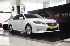 2013款雷克萨斯ES300h上海到店实拍