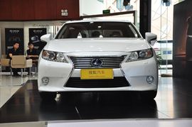 2013款雷克萨斯ES300h上海到店实拍