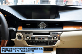 2013款雷克萨斯ES300h上海到店实拍