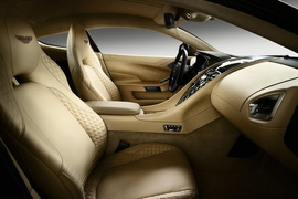 2013款阿斯顿马丁AM