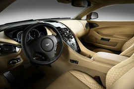 2013款阿斯顿马丁AM