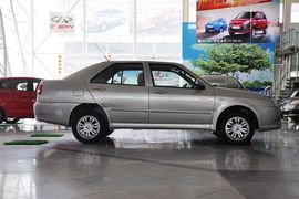 2012款奇瑞旗云2