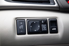 2012款新轩逸1.8XV宜宾试驾实拍