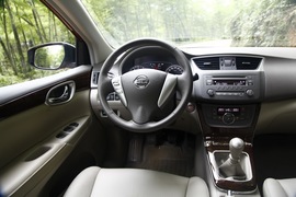 2012款新轩逸1.8XV宜宾试驾实拍