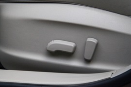2012款新轩逸1.8XV宜宾试驾实拍