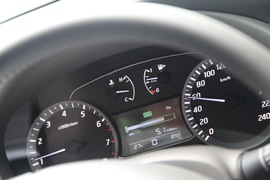 2012款新轩逸1.8XV宜宾试驾实拍