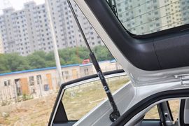 2012款丰田普锐斯1.8L豪华版到店实拍