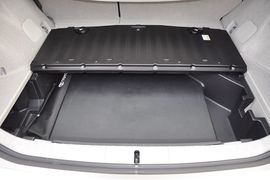 2012款丰田普锐斯1.8L豪华版到店实拍