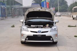 2012款丰田普锐斯1.8L豪华版到店实拍