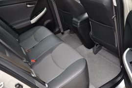 2012款丰田普锐斯1.8L豪华版到店实拍