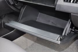 2012款丰田普锐斯1.8L豪华版到店实拍