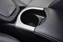 2012款丰田普锐斯1.8L豪华版到店实拍