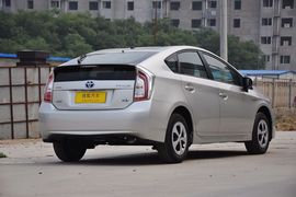 2012款丰田普锐斯1.8L豪华版到店实拍