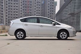 2012款丰田普锐斯1.8L豪华版到店实拍