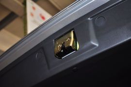 2012款东风风行景逸LV