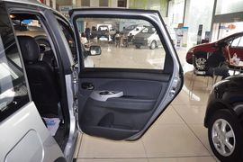 2012款东风风行景逸LV