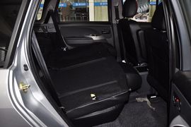 2012款东风风行景逸LV