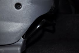 2012款东风风行景逸LV