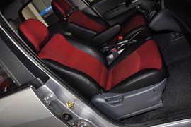 2012款东风风行景逸LV