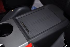 2012款东风风行景逸LV