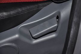 2012款东风风行景逸LV