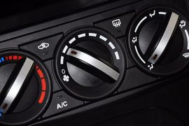 2012款东风风行景逸LV